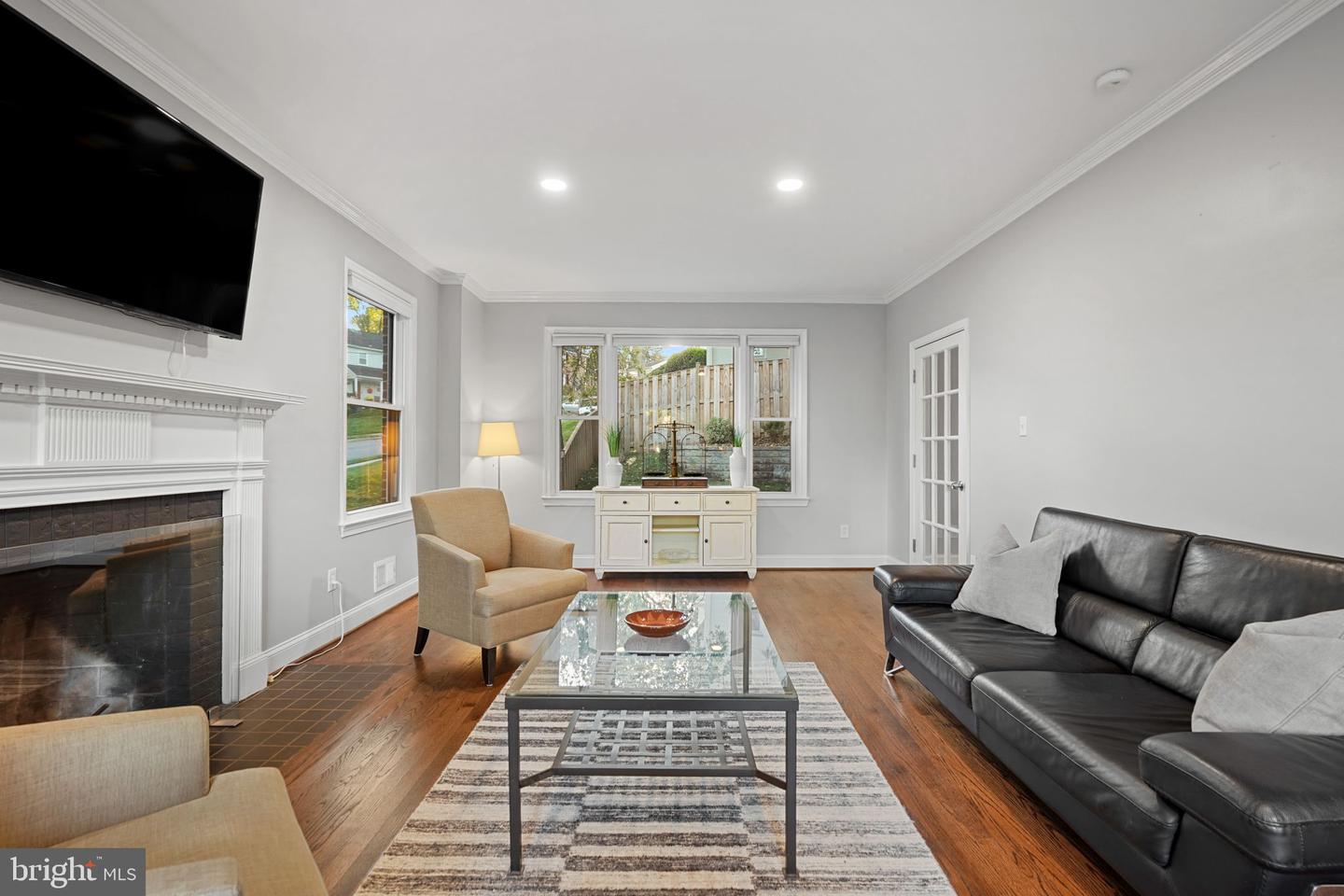 500 Canterbury Ln Property Photo 12