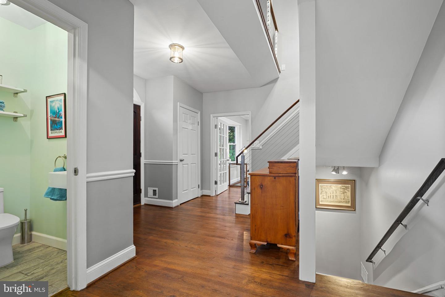 500 Canterbury Ln Property Photo 18