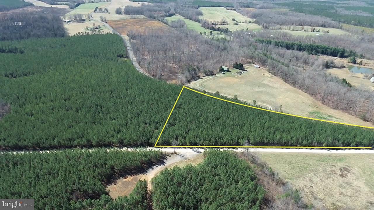 3b Maple Bridge Rd Property Photo 1