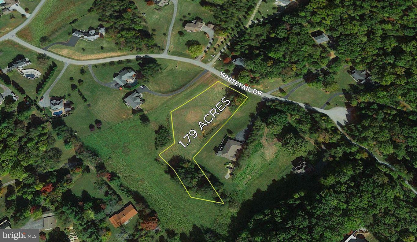 White Tail Dr Property Photo 10