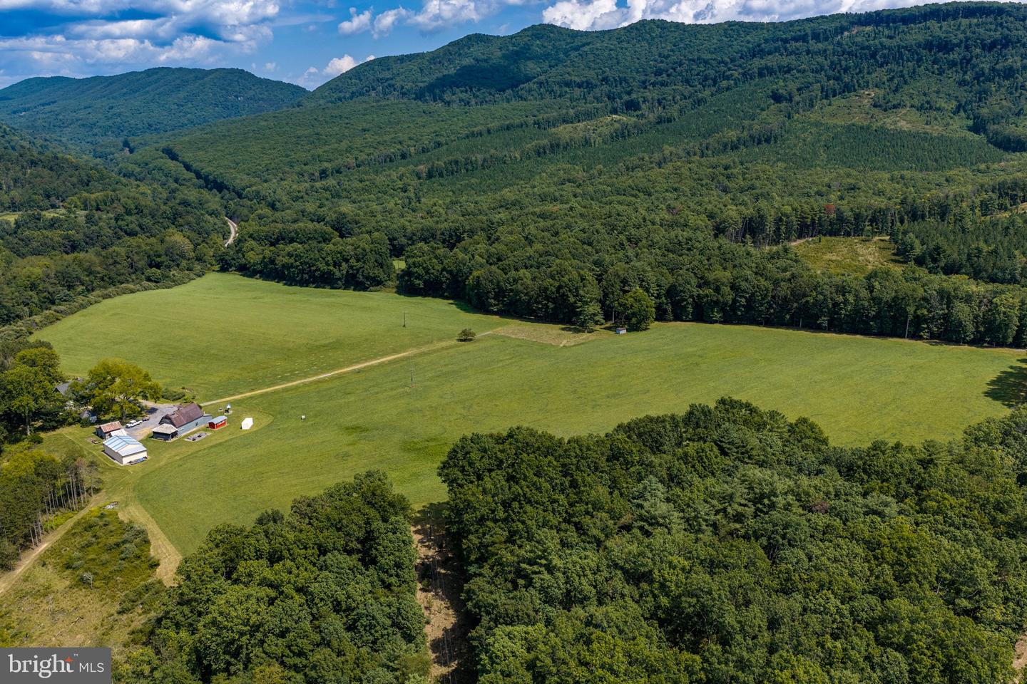 33940 Mountain Valley Rd Property Photo 41