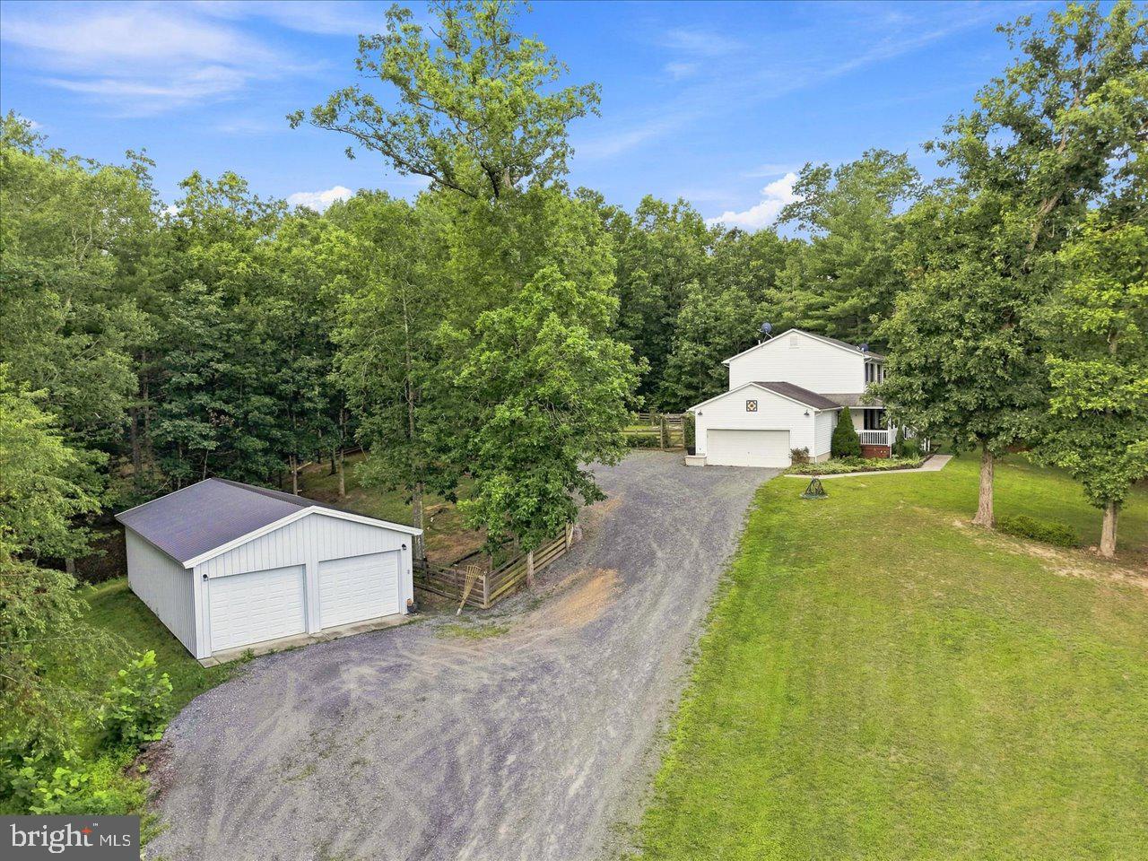188 Ice Pond Rd Property Photo 2