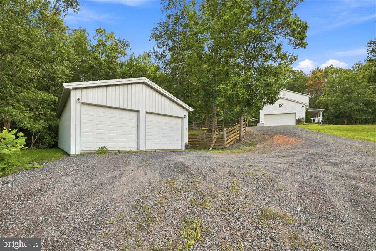 188 Ice Pond Rd Property Photo 21