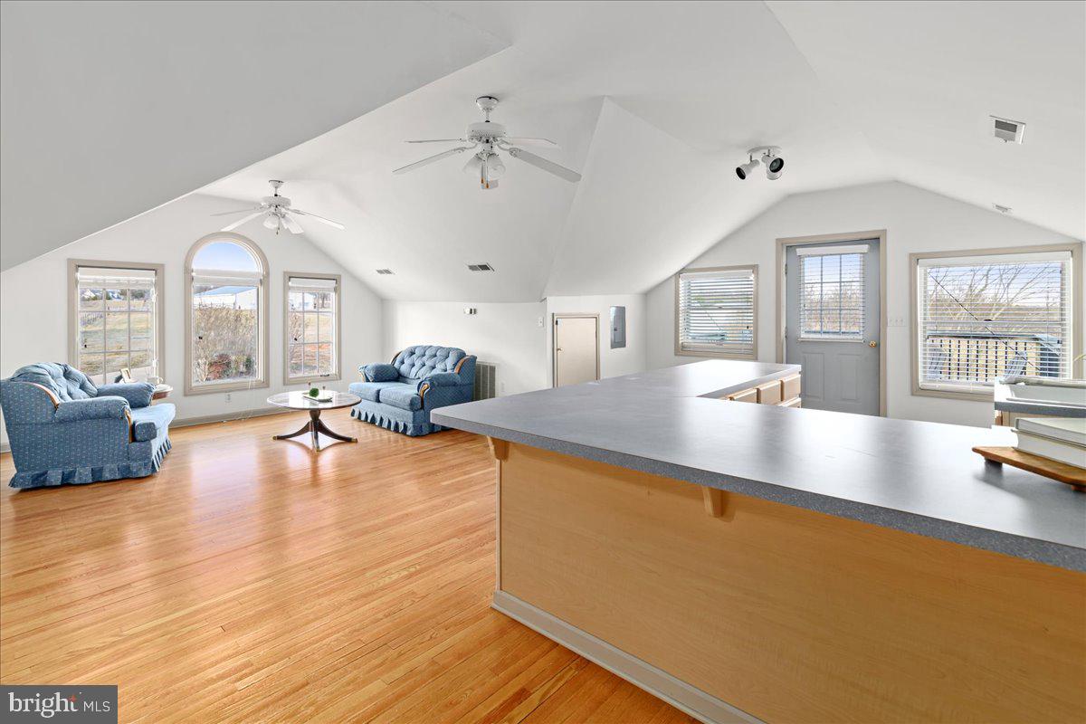 4059 Lowry Rd. Property Photo 95