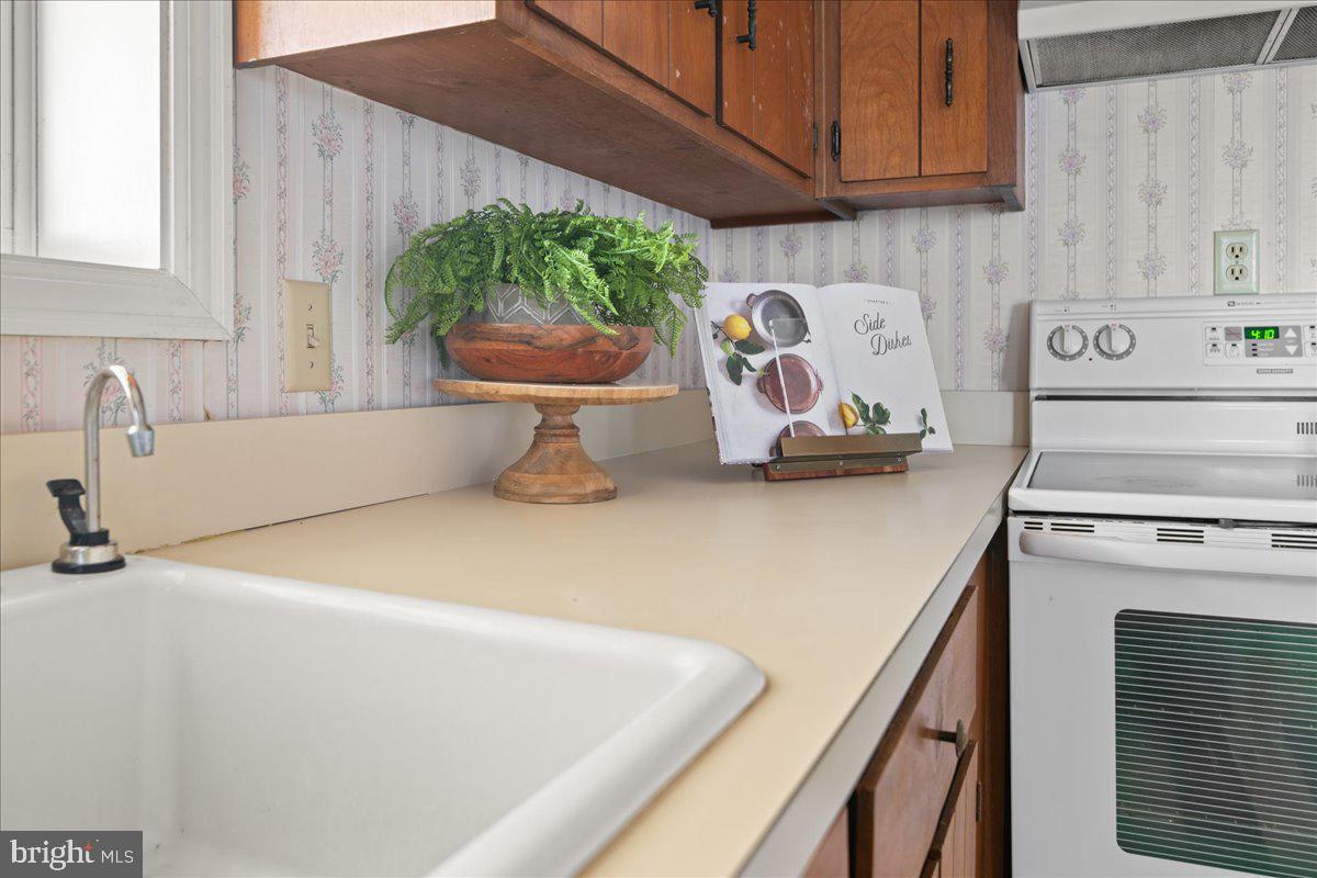 4059 Lowry Rd. Property Photo 107