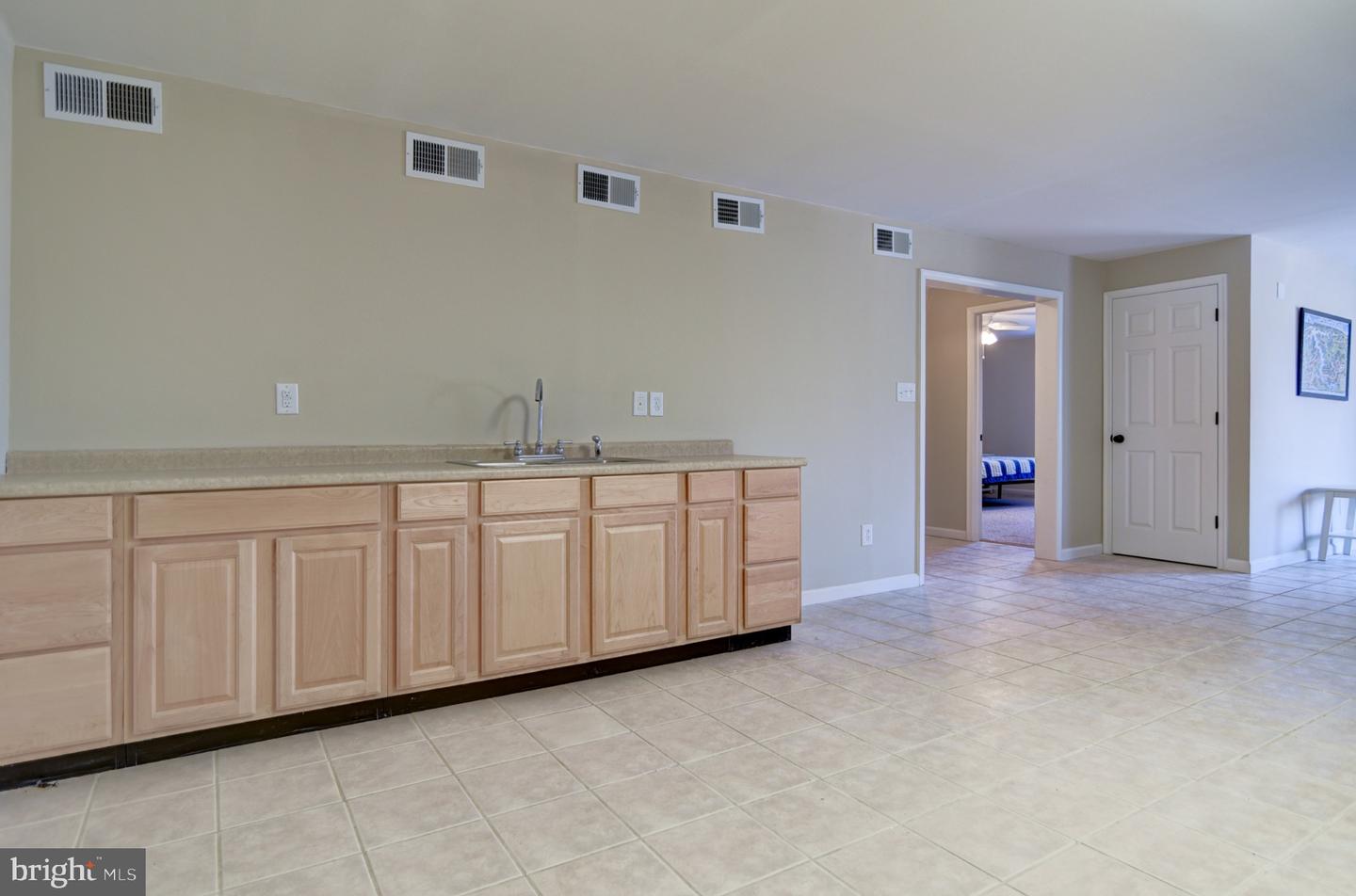 1052 8th Fairway Ln Property Photo 31