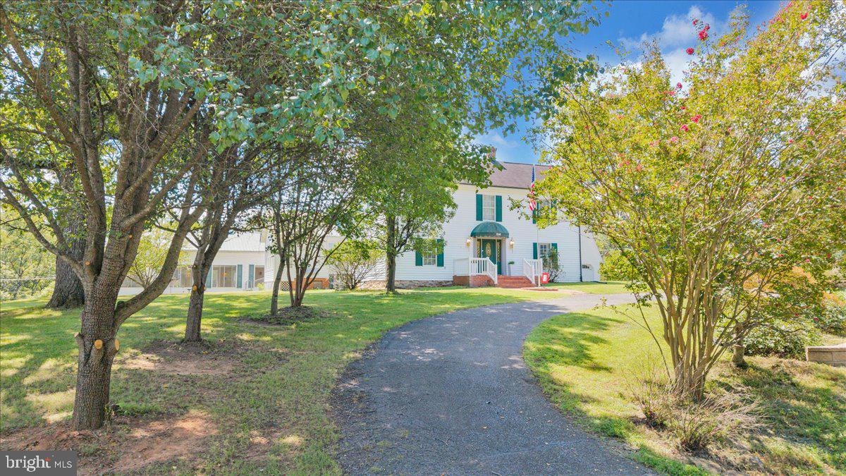 114 Pleasure Point Dr Property Photo 3