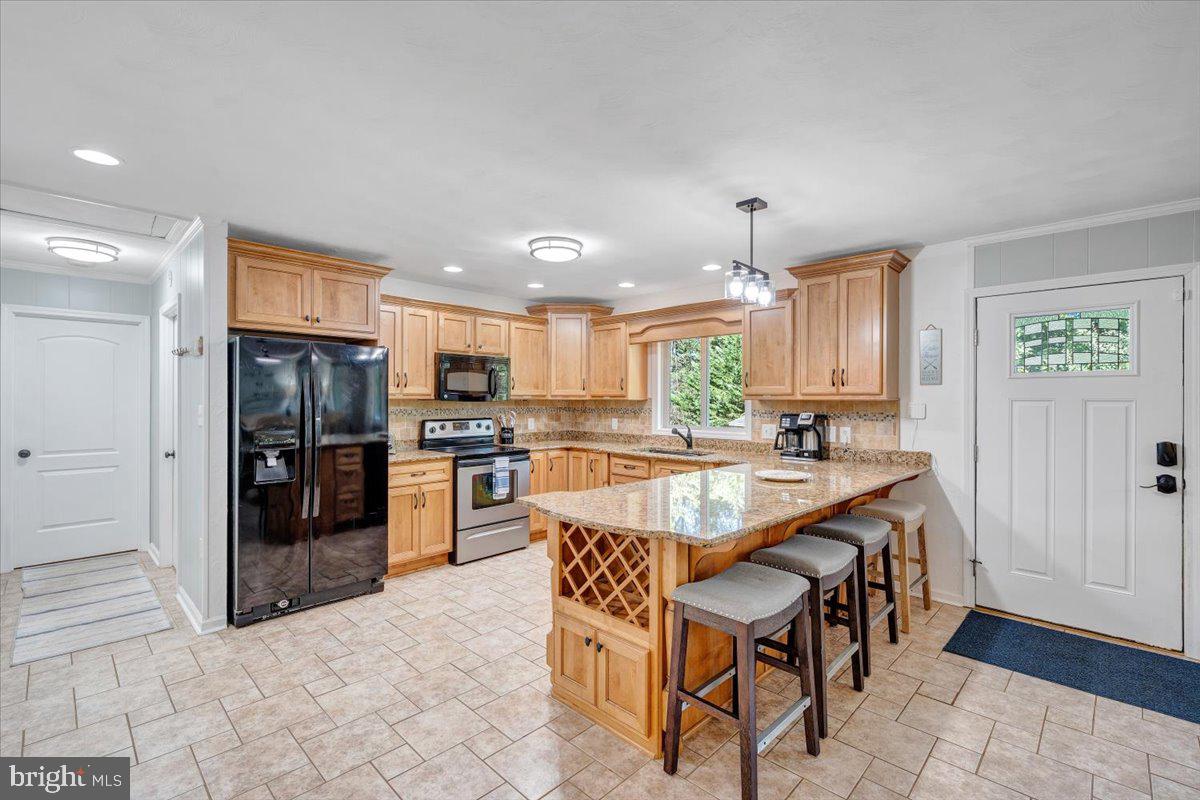 1439 Kaseys Lakeview Drive Property Photo 14