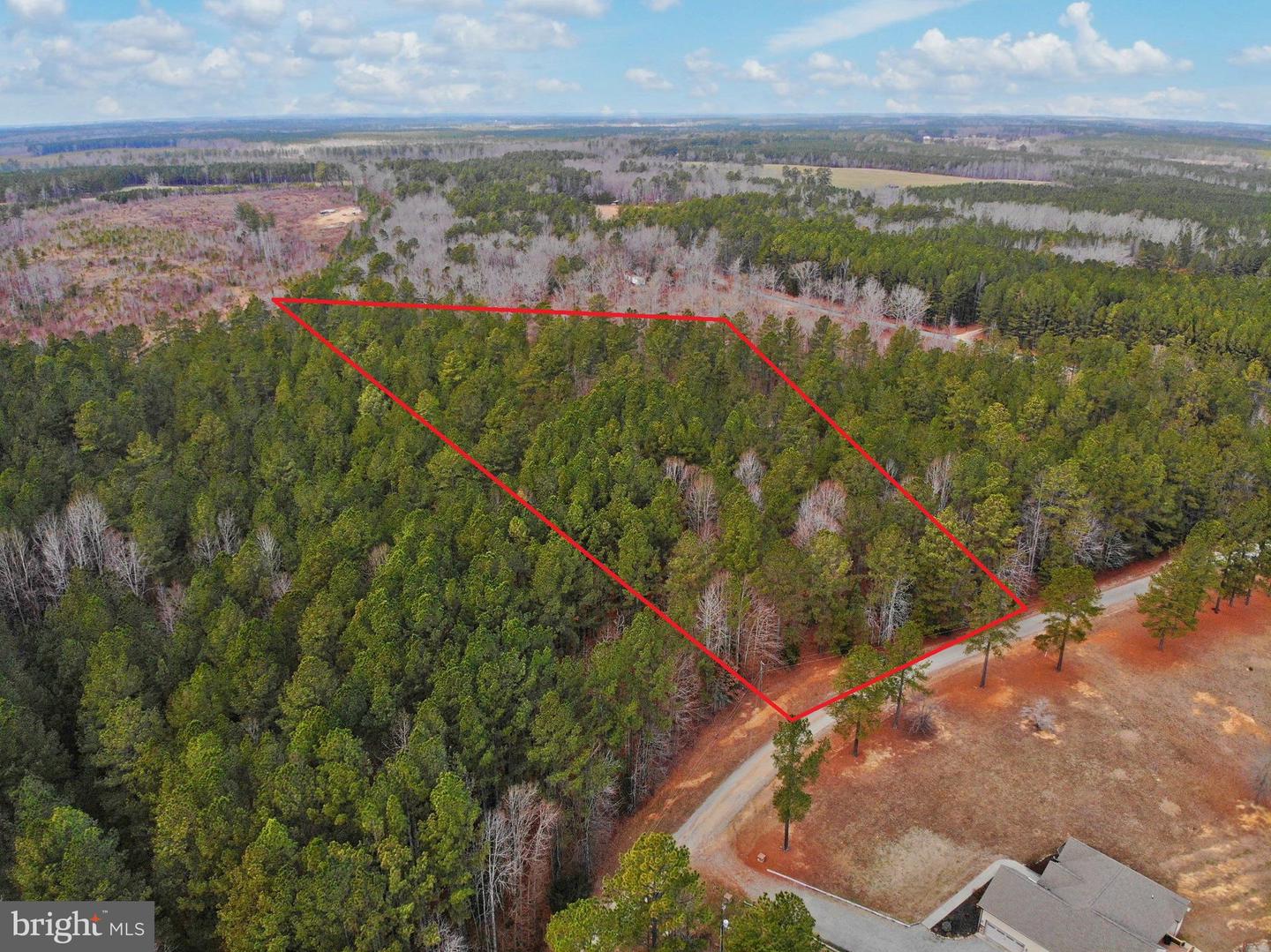 Country Ln Property Photo