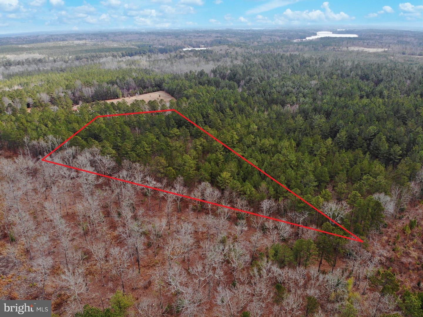 Country Ln Property Photo 5