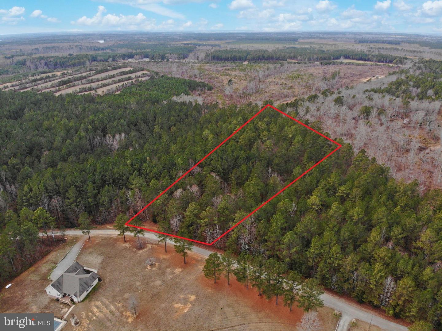 Country Ln Property Photo 10
