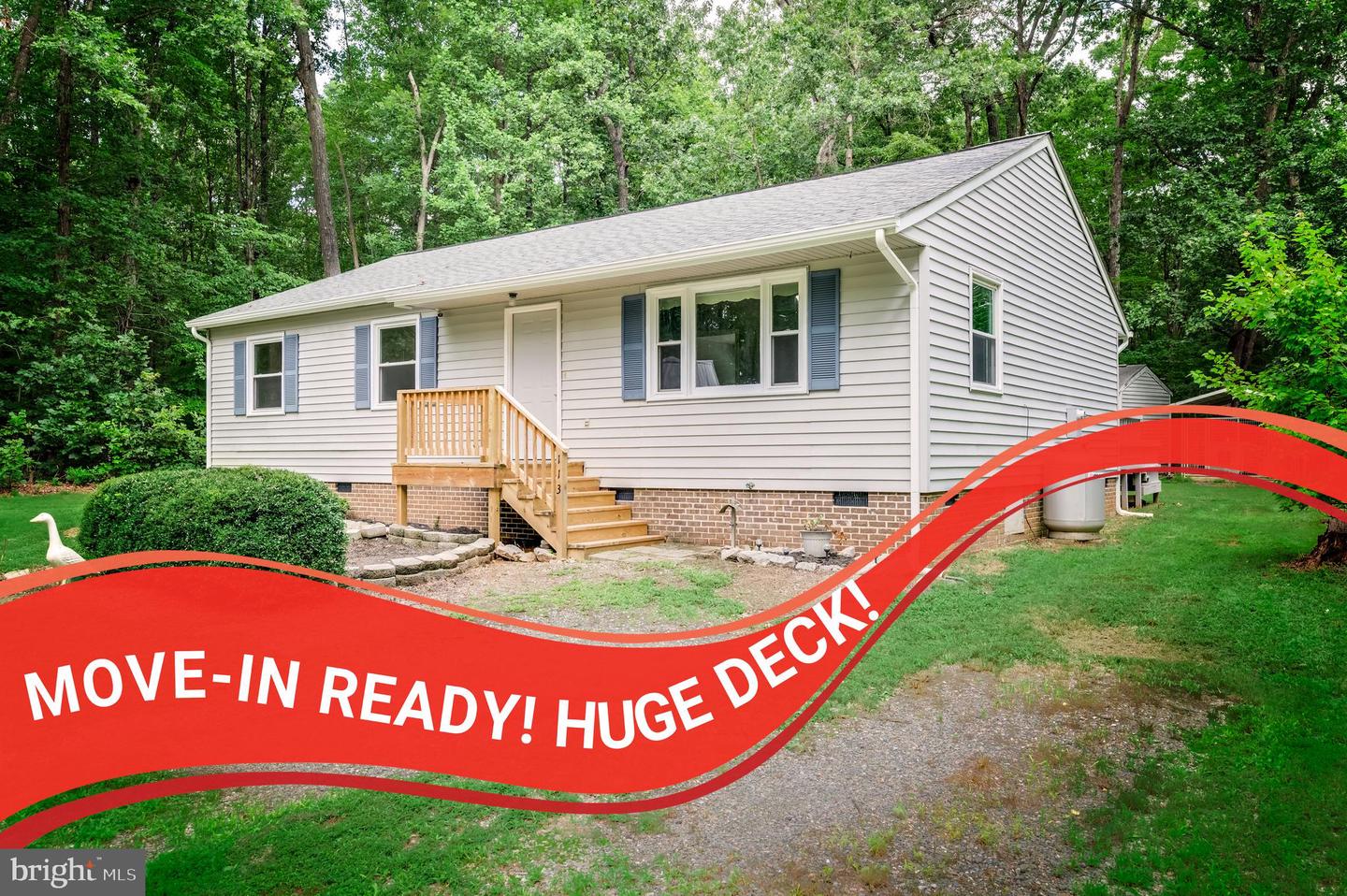 113 Stoney Point Rd Property Photo 1