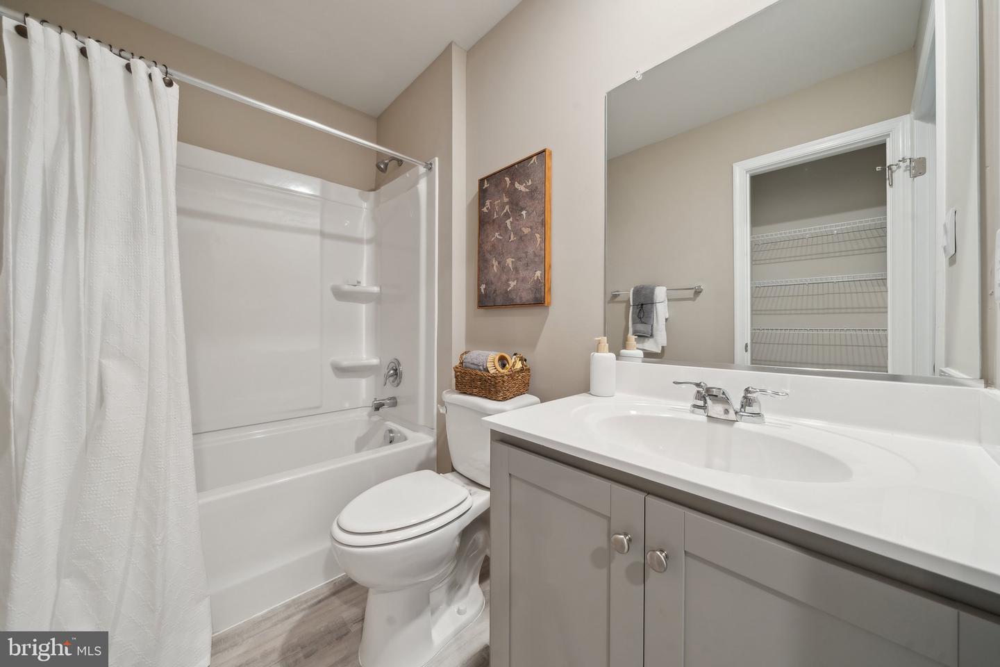 5913 Capstan Ln Property Photo 19