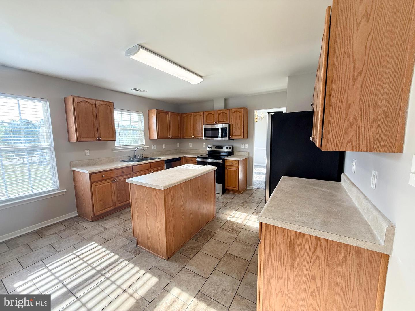 2937 Abbeydale Ct Property Photo 8