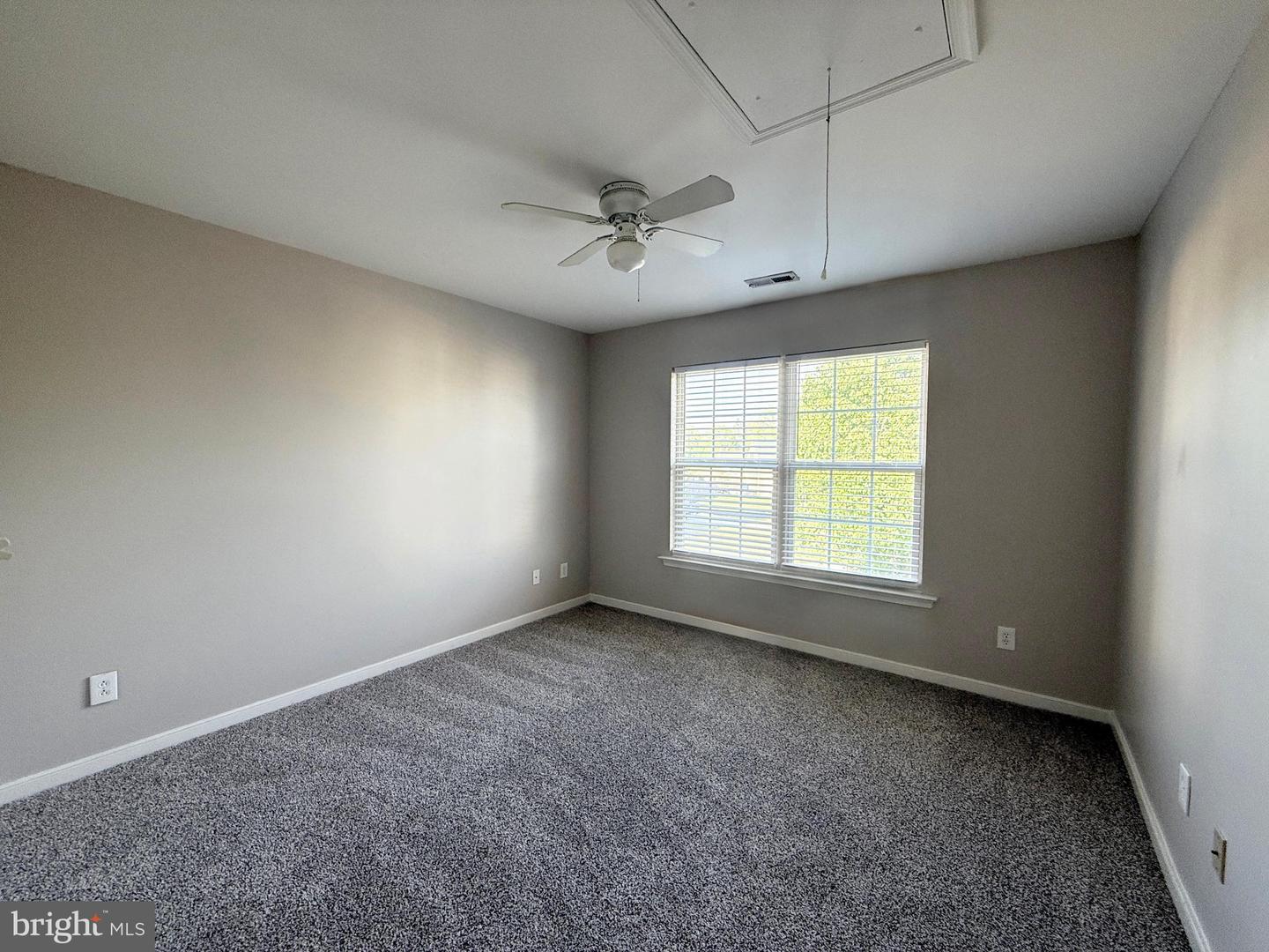 2937 Abbeydale Ct Property Photo 27