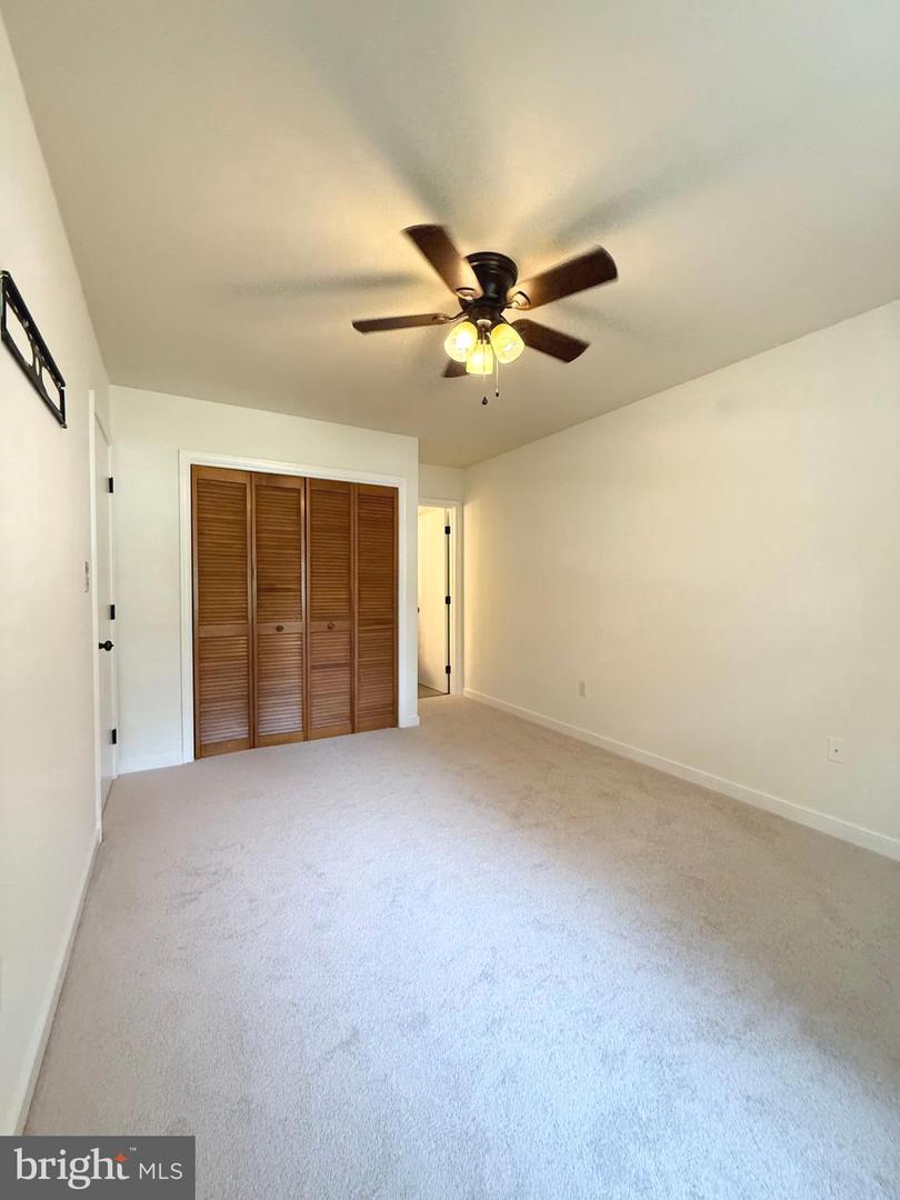6238 Perthwood Ln Property Photo 24