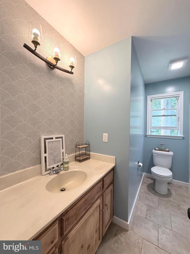 6238 Perthwood Ln Property Photo 25