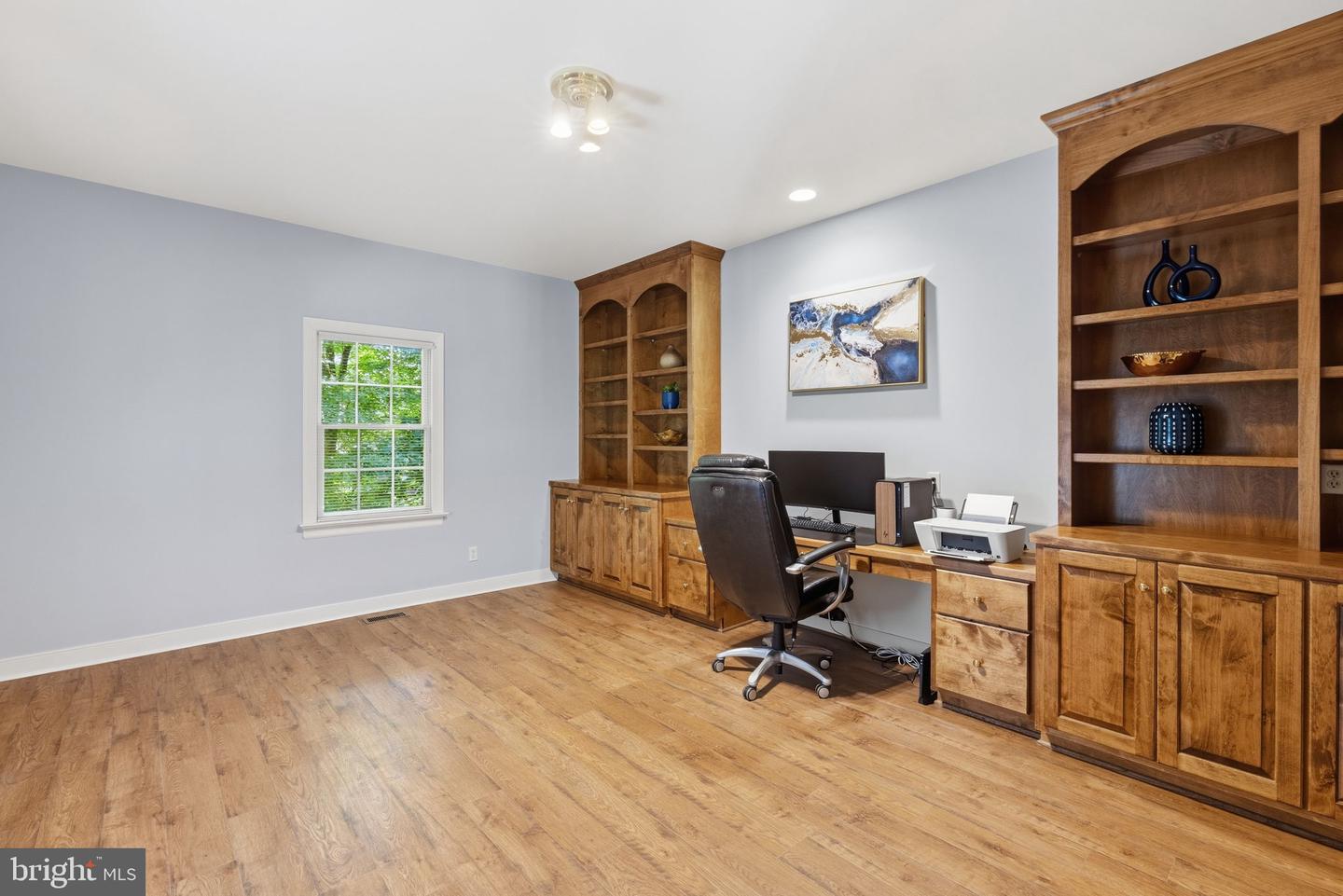 8425 Kintail Dr Property Photo 17
