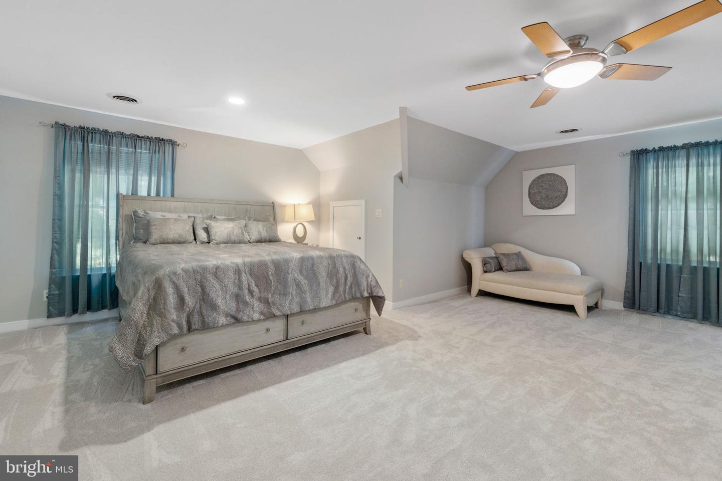 8425 Kintail Dr Property Photo 26