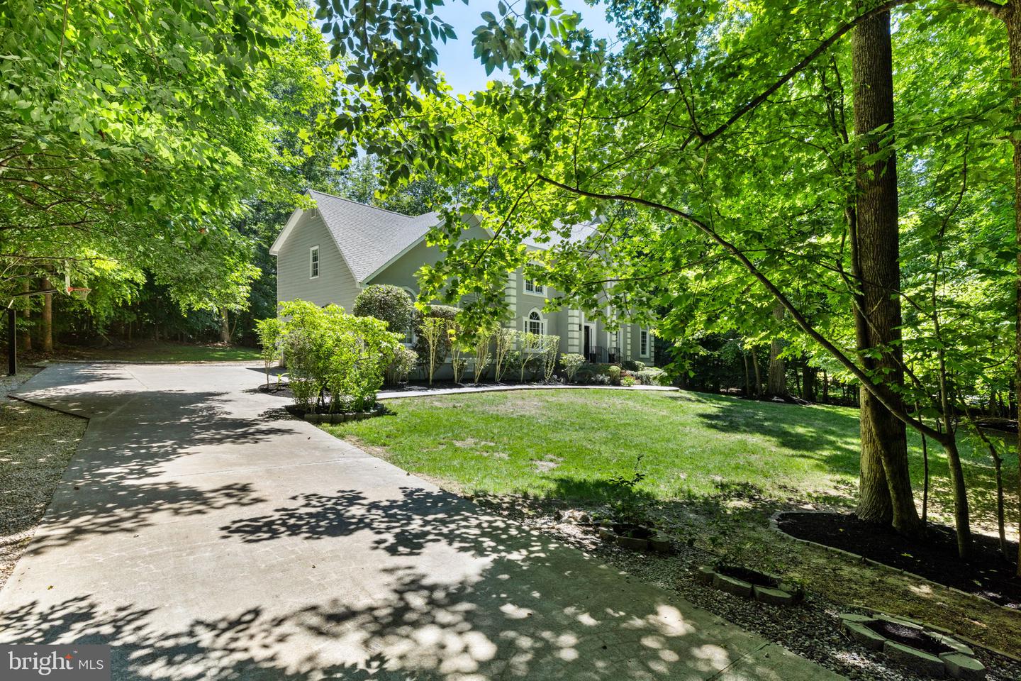 8425 Kintail Dr Property Photo 41