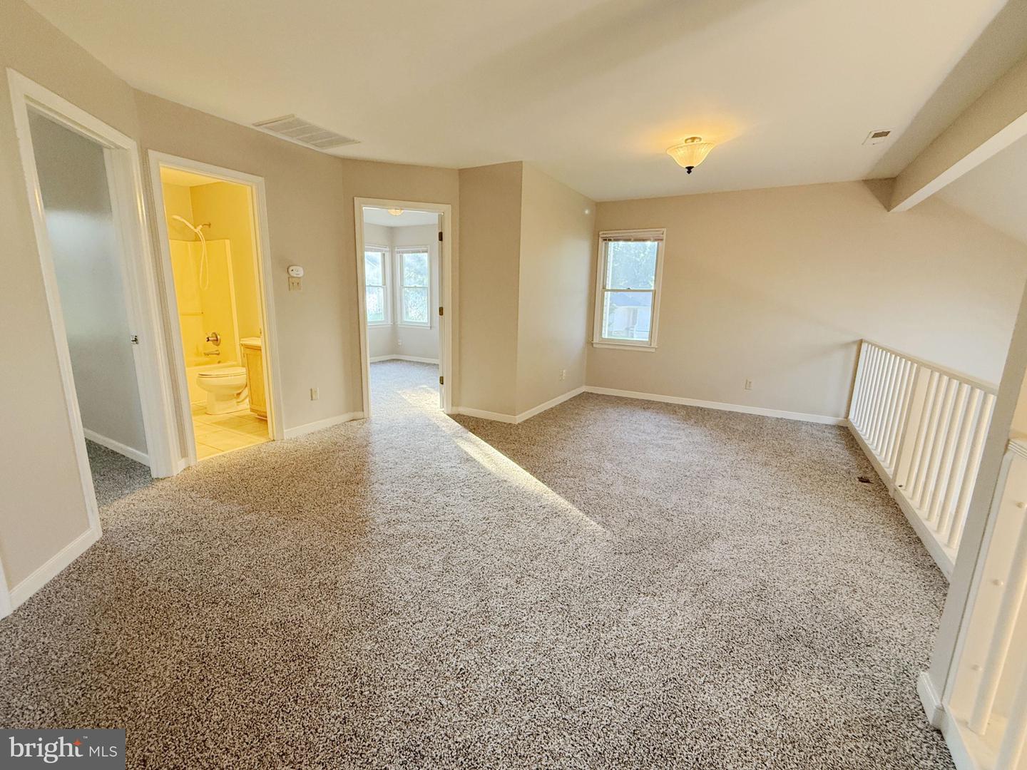 7000 Koufax Ct Property Photo 23