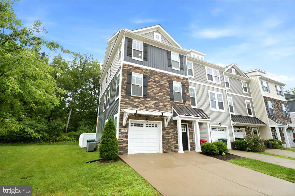 12260 Haydon Pl Property Photo 2