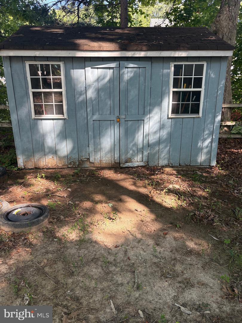 424 Wadsworth Dr Property Photo 20
