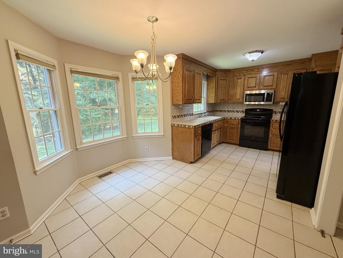 304 Thornhill Dr Property Photo 17