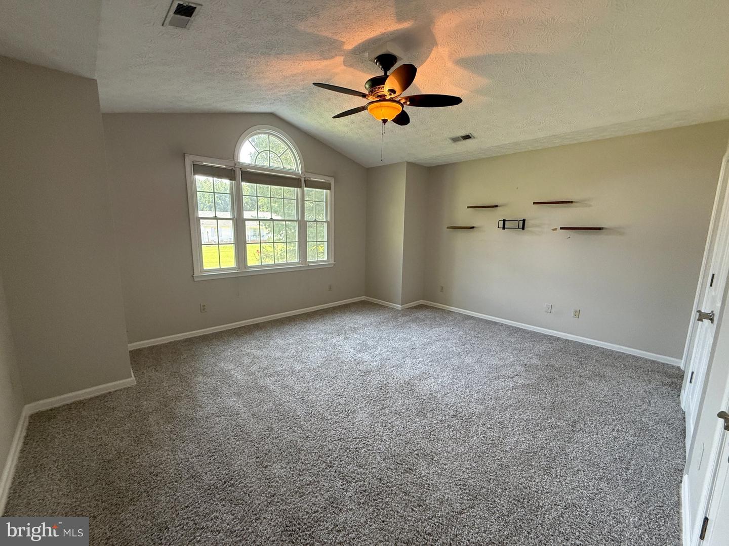 304 Thornhill Dr Property Photo 26