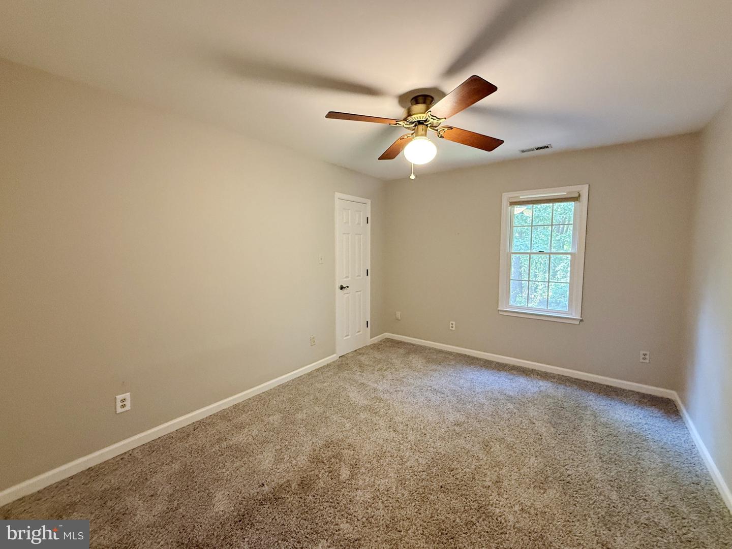 304 Thornhill Dr Property Photo 29