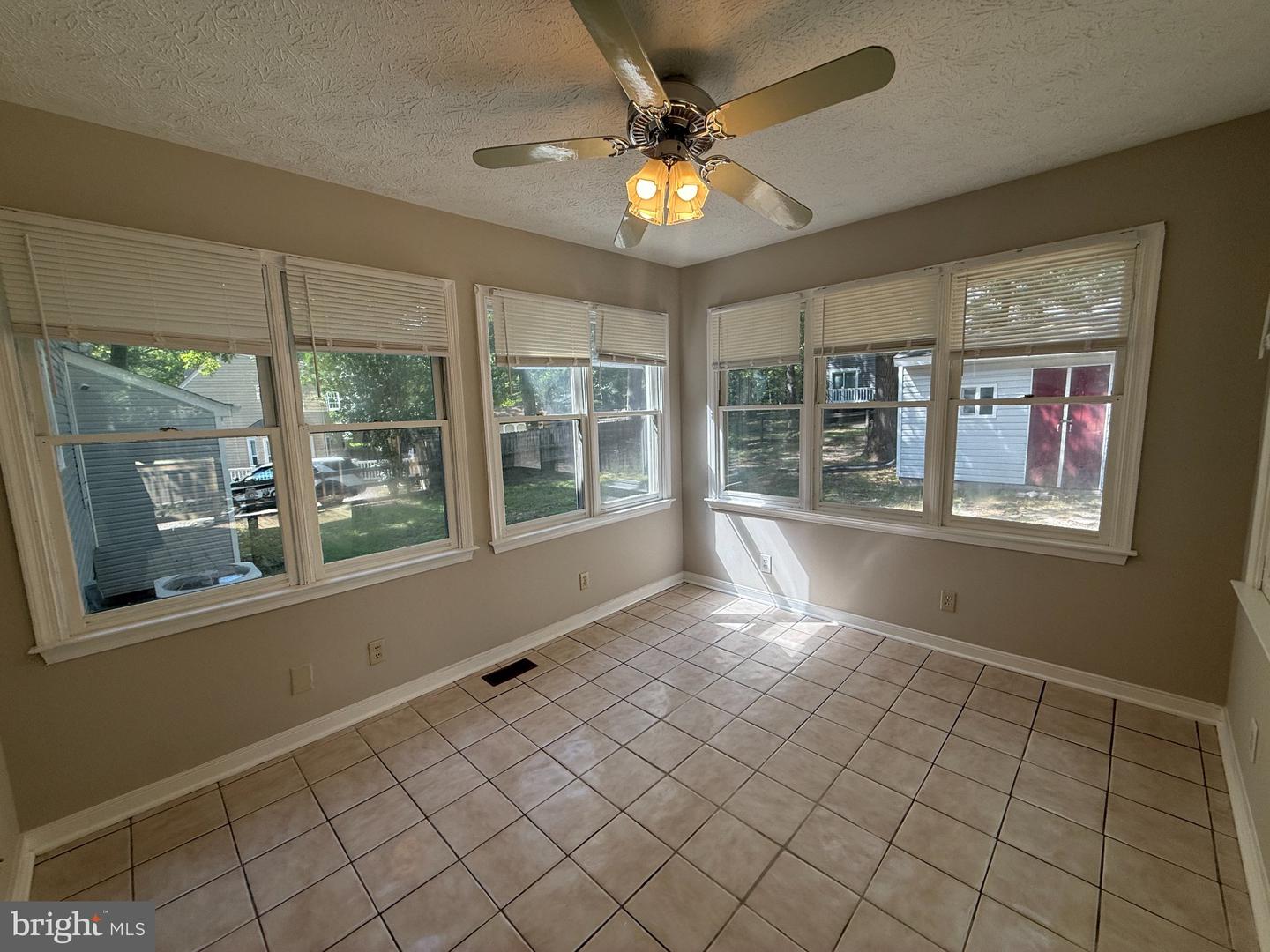 14519 Sonnenburg Dr Property Photo 11