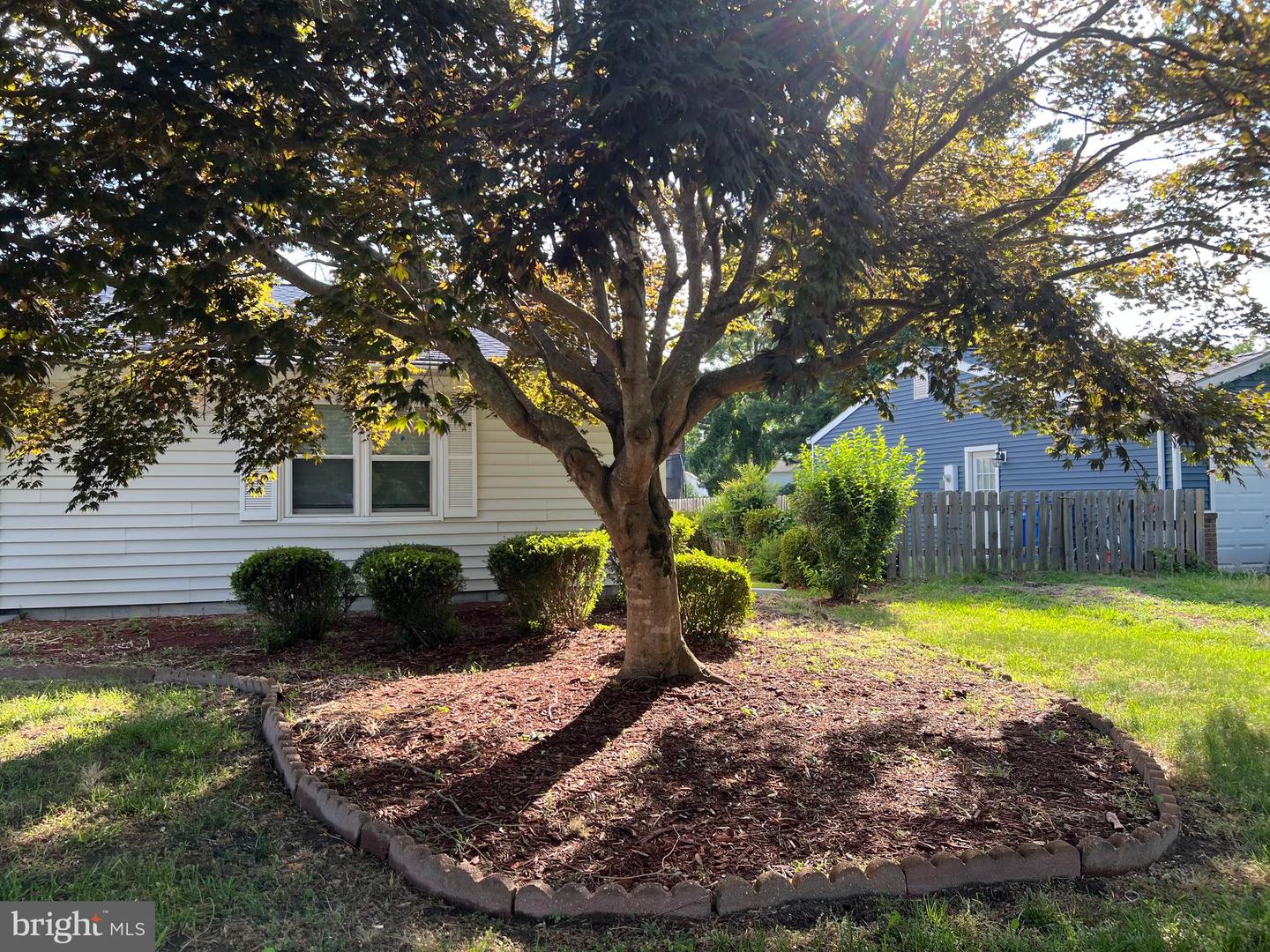 2112 Paramont Ave Property Photo 9
