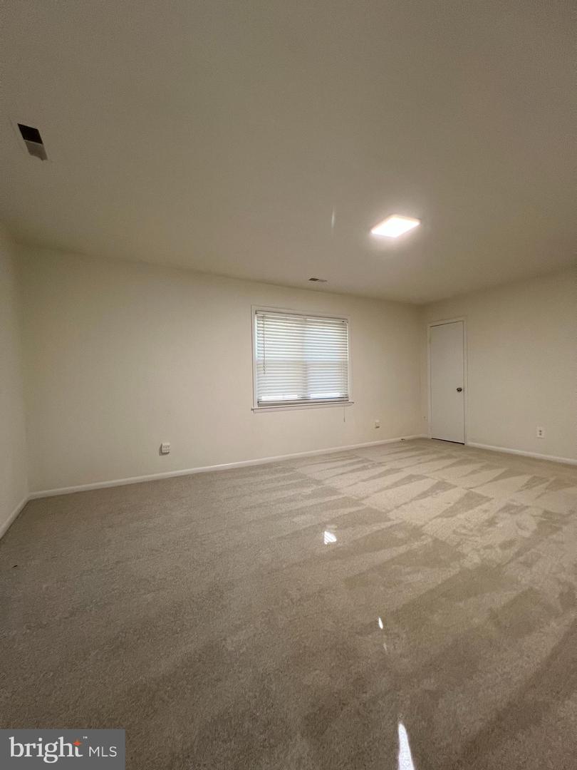 2112 Paramont Ave Property Photo 19