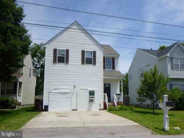 112 Grant St Property Photo 1