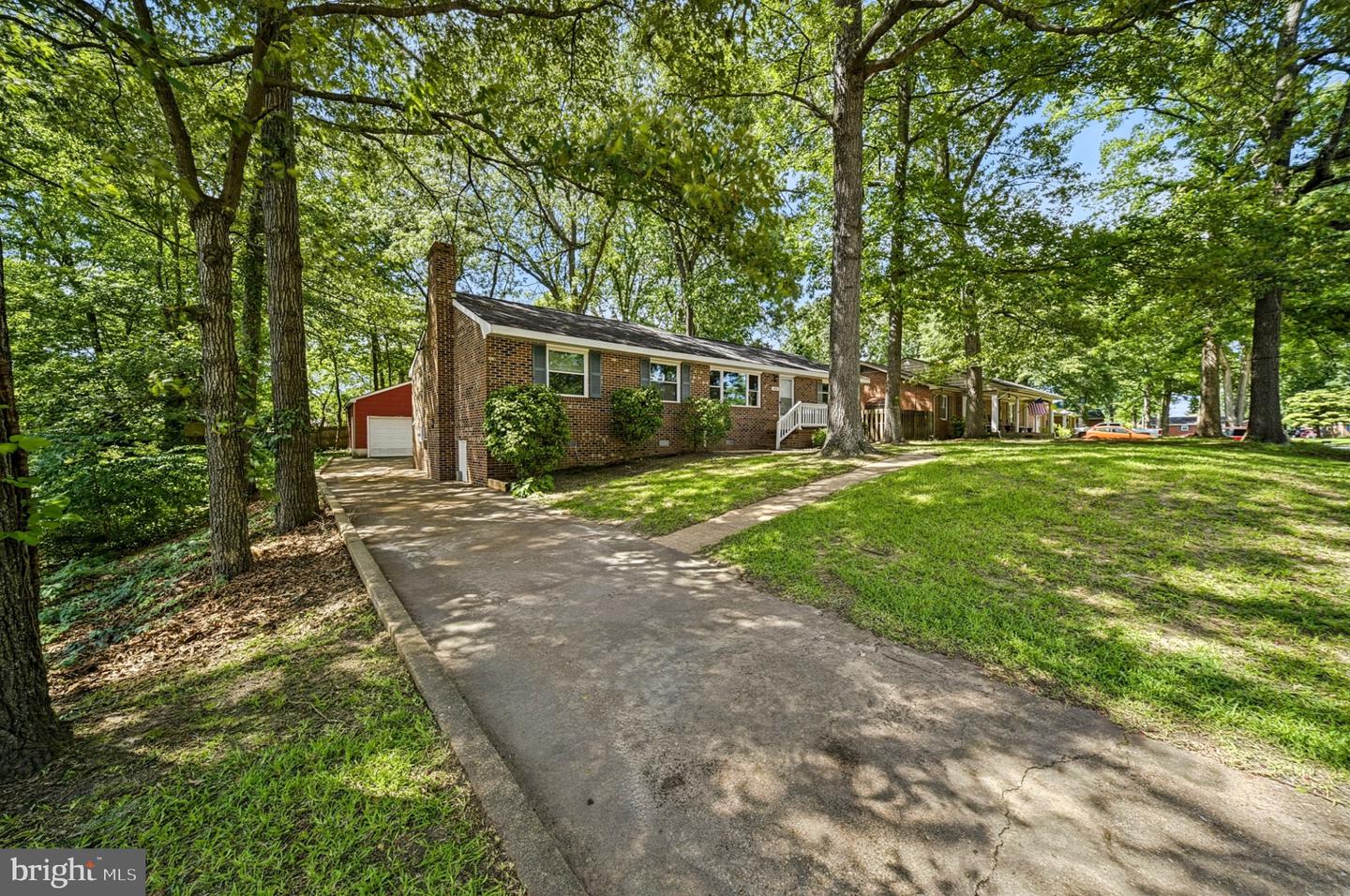 2168 Armada Dr E Property Photo 2