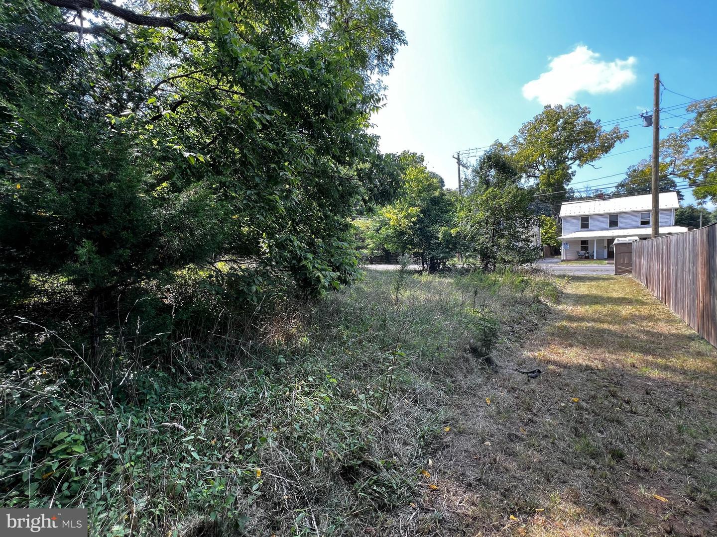 E Main Property Photo 8