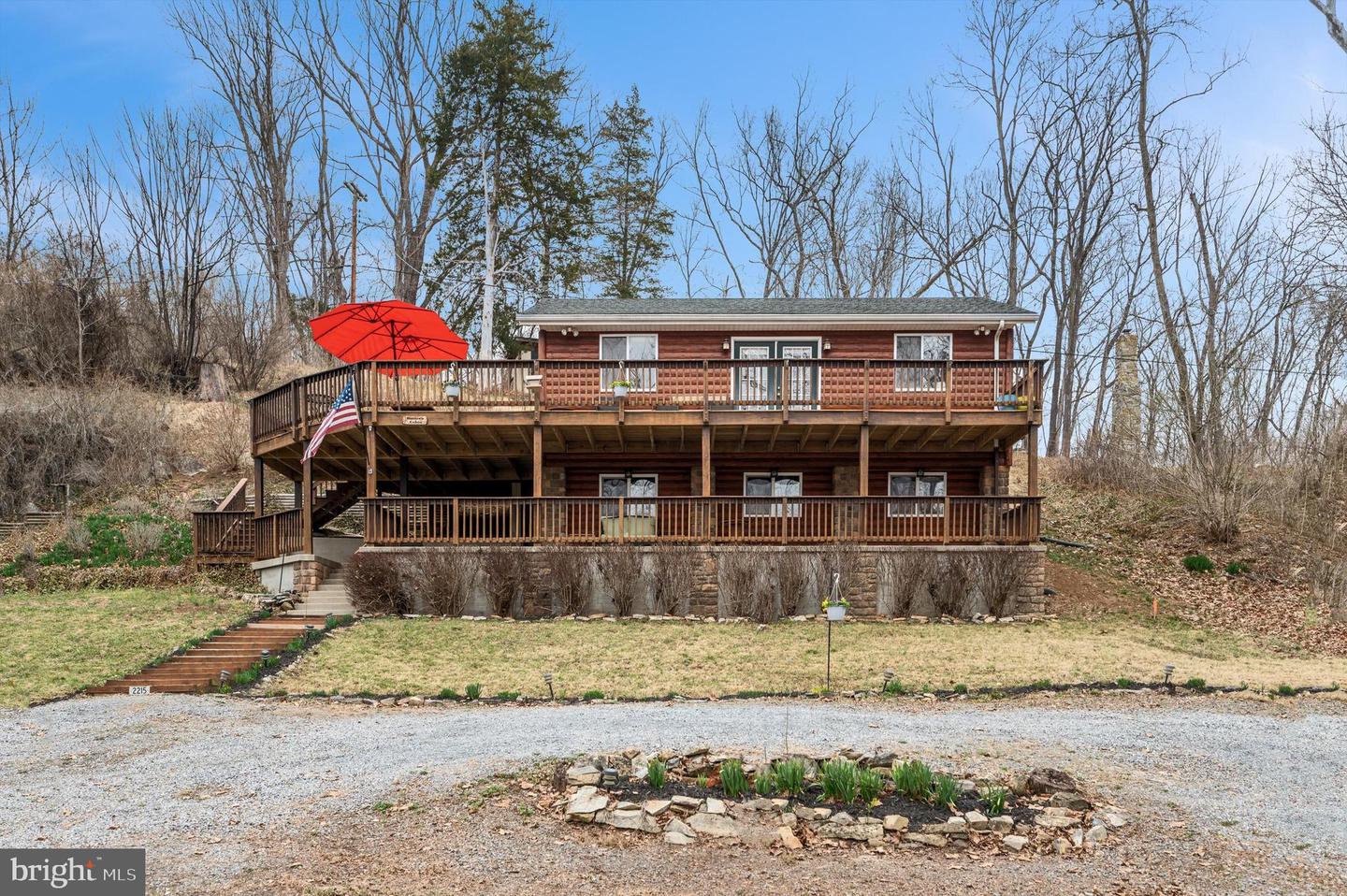 2215 Lockes Mill Rd Property Photo