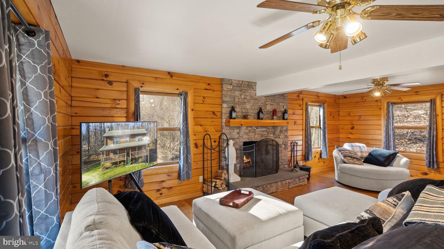 303 Alder Ln Property Photo 17