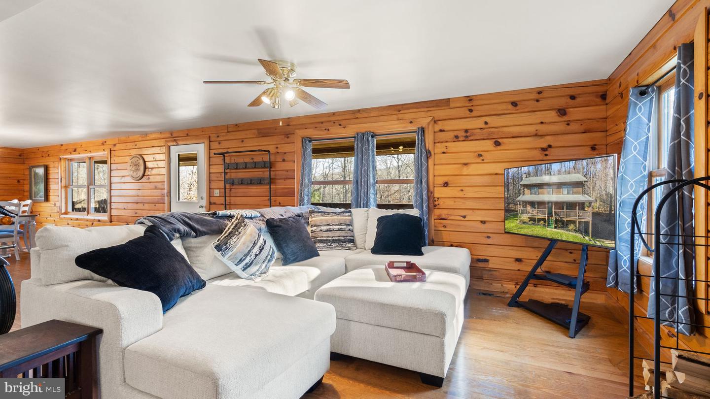 303 Alder Ln Property Photo 19