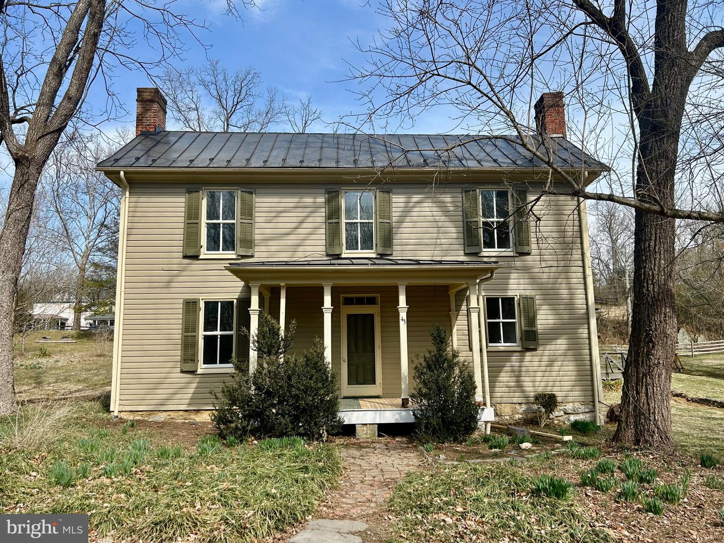 15 Tannery Ln Property Photo