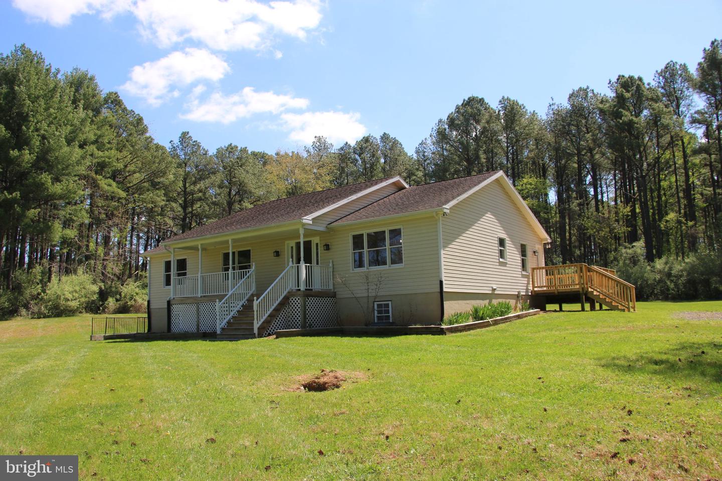 2983 Old Winchester Rd Property Photo 2