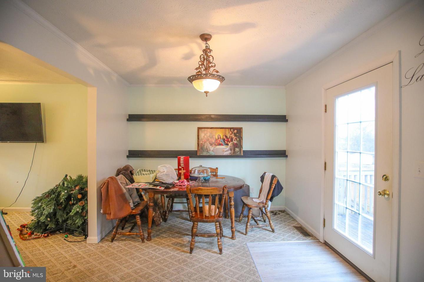 10 Whiting Ave Property Photo 6