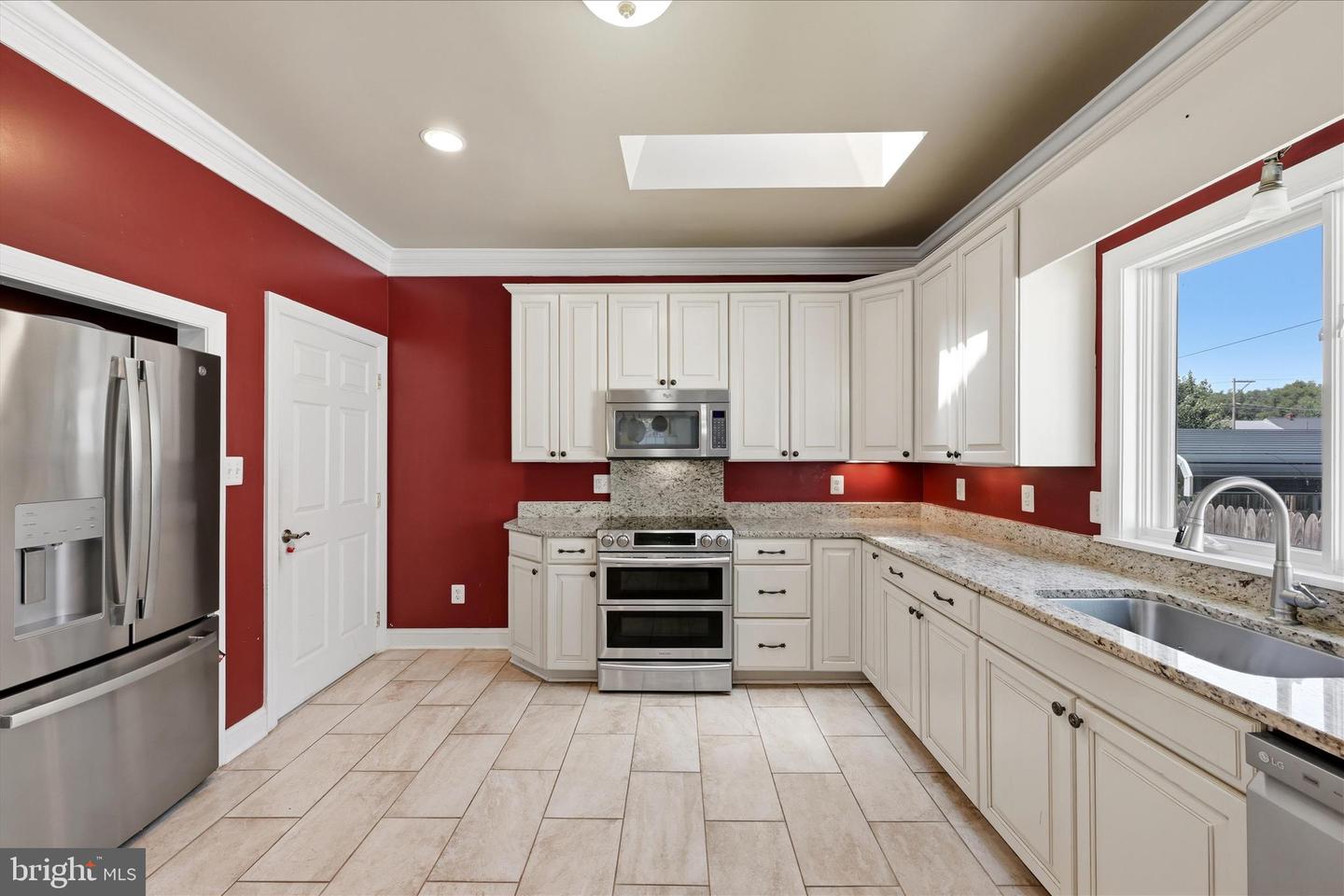 59 Howards Ln Property Photo 23