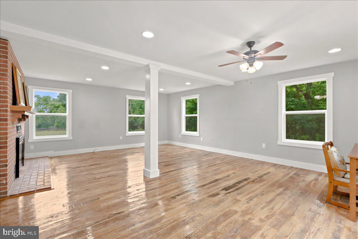 193 Marsh Ln Property Photo 21
