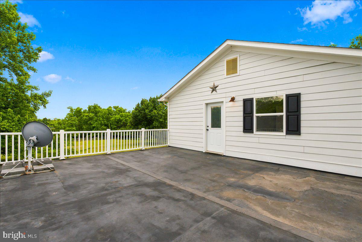 193 Marsh Ln Property Photo 50