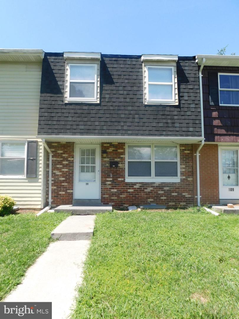 111 CAMERON ST Property Photo 1