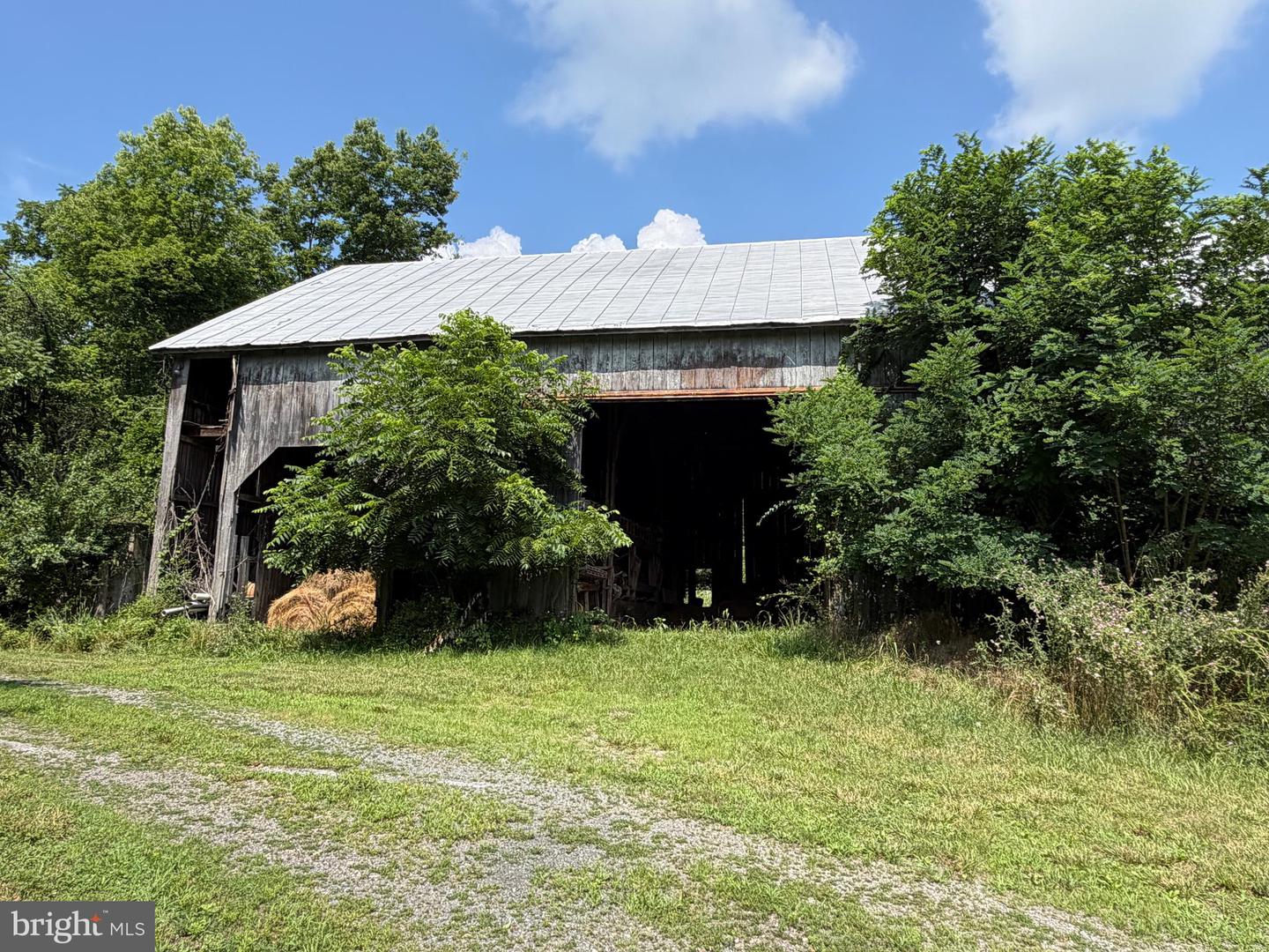 10068 Harry Byrd Hwy Property Photo 67