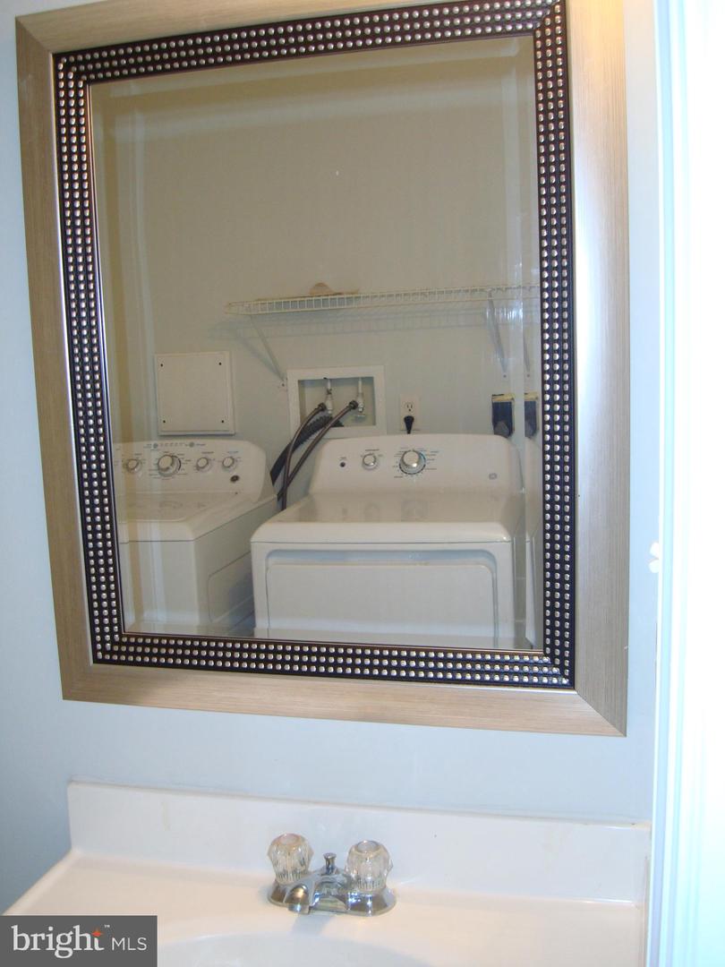 208 Moore Dr Property Photo 12