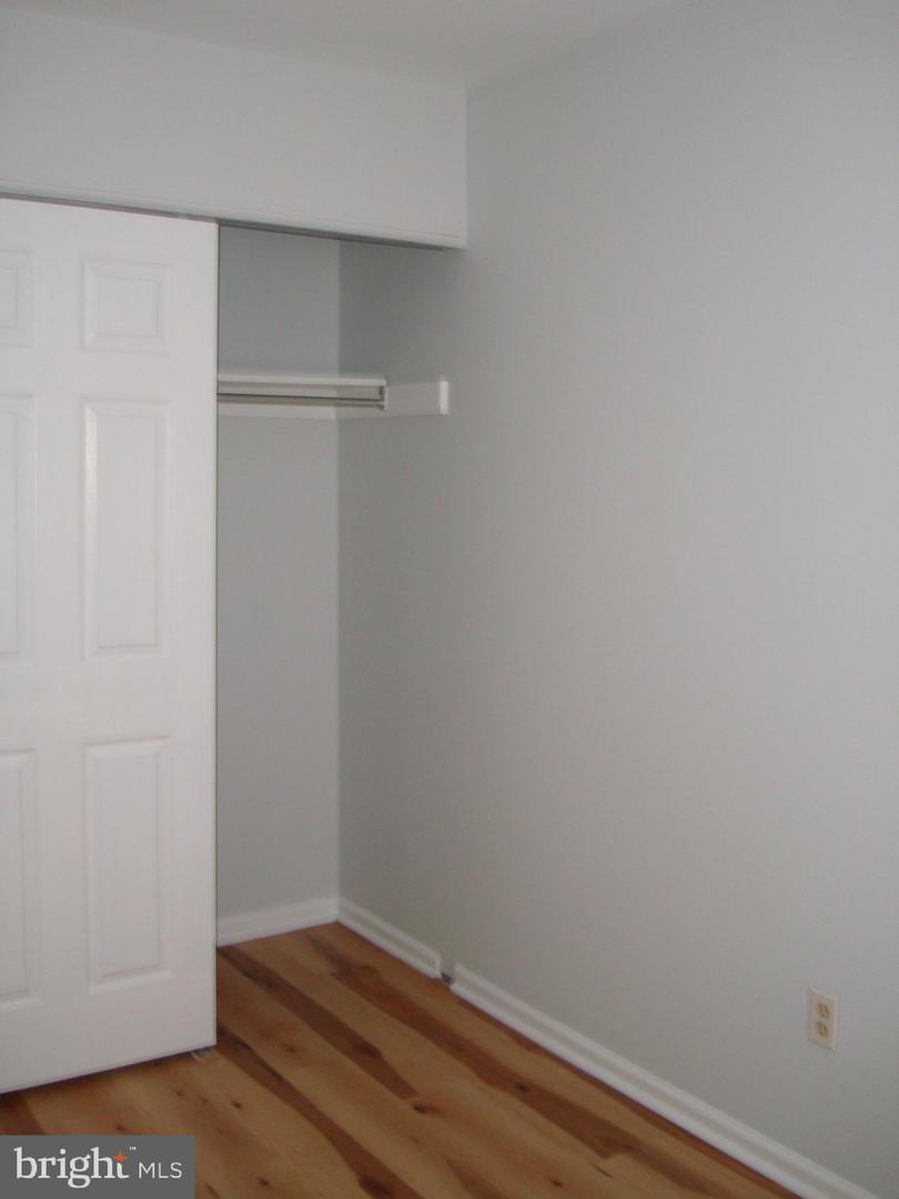 208 Moore Dr Property Photo 16