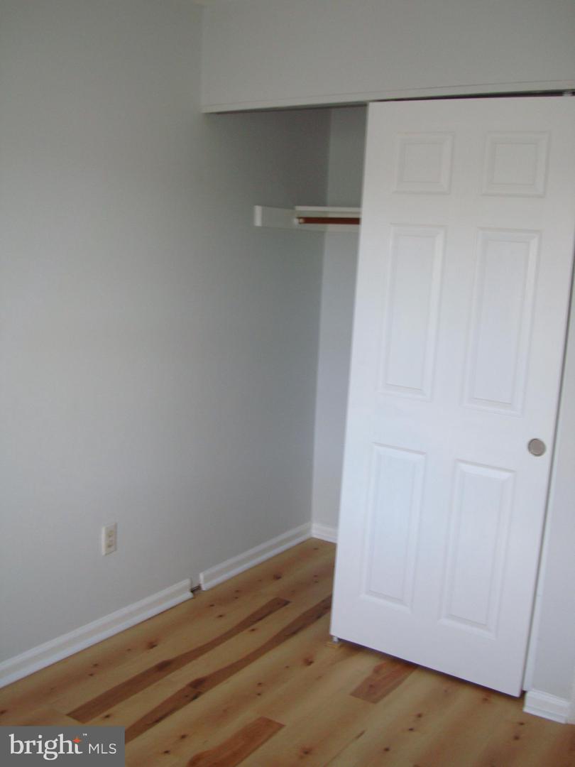 208 Moore Dr Property Photo 18